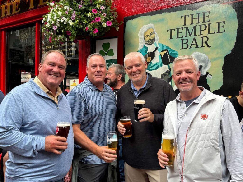 The Expedition led by Dan Yunker from Rich Harvest Farms at The Temple Bar in Dublin.