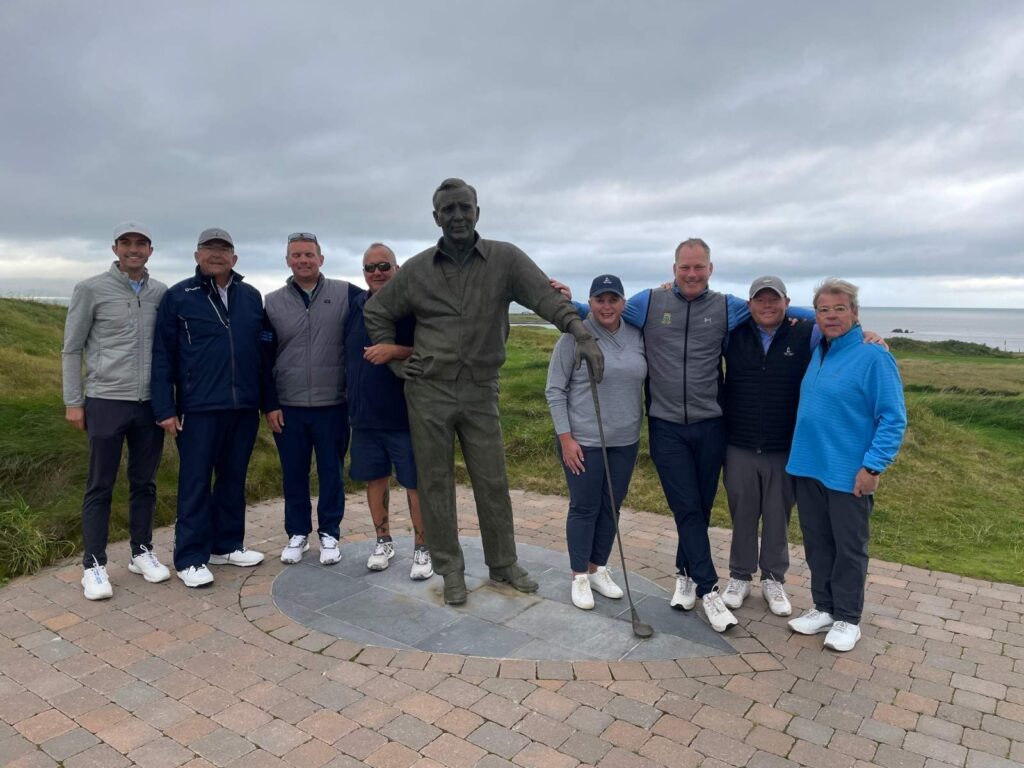 109 Mike Downing, PGA and the members of Short Hills Country Club with The King at Tralee