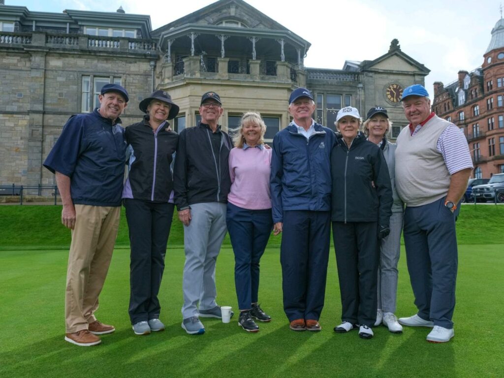 The Expedition led by Patsy Grant from Annandale Golf Club on the 1st tee at The Old Course