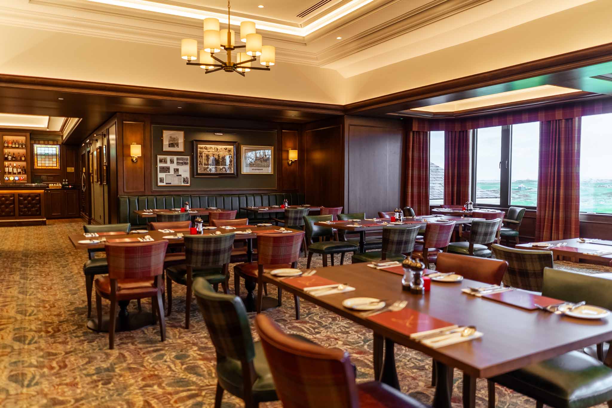 Prestwick Golf Clubhouse lounge