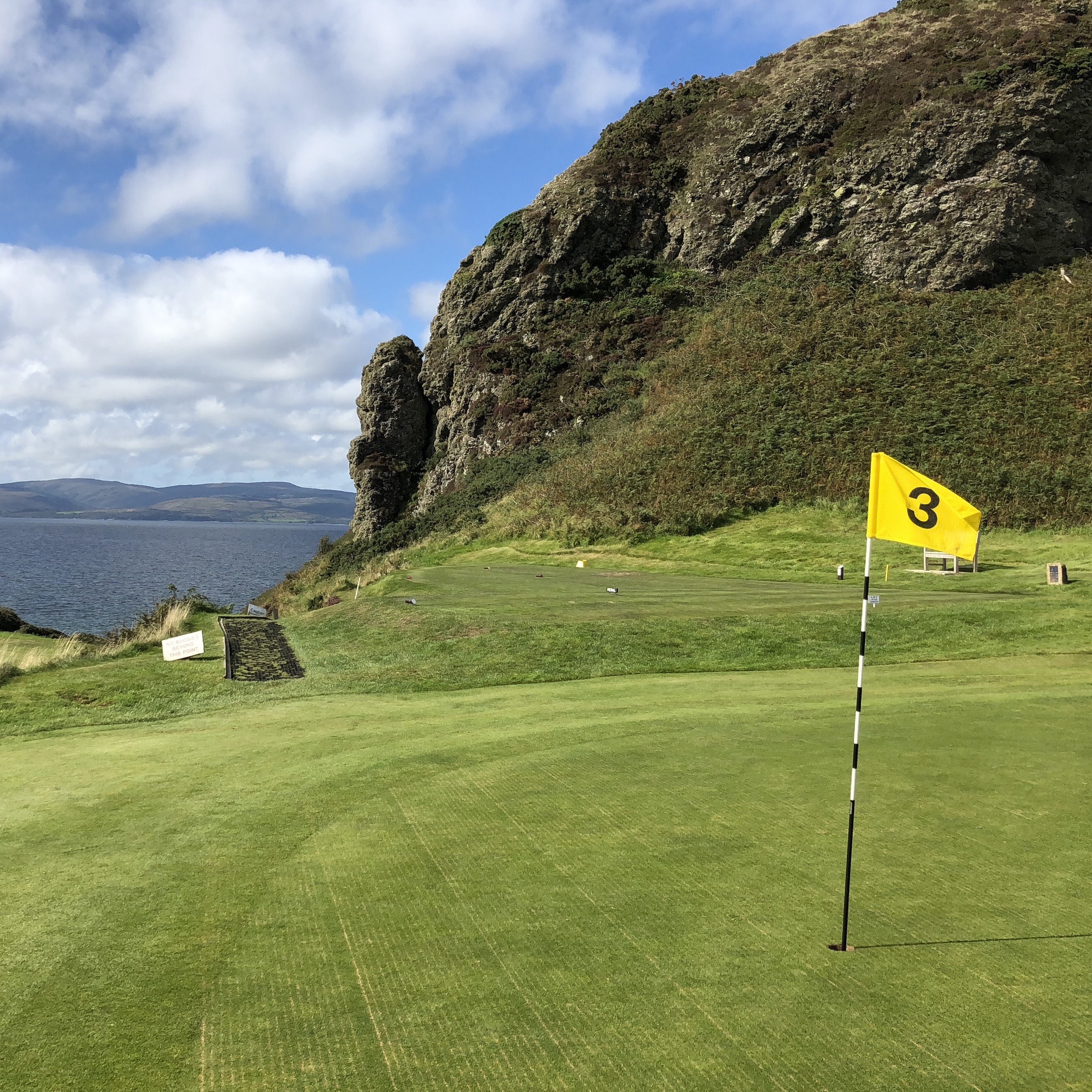 Scotland 12 hole golf course